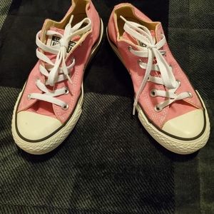 COPY - Pink converse